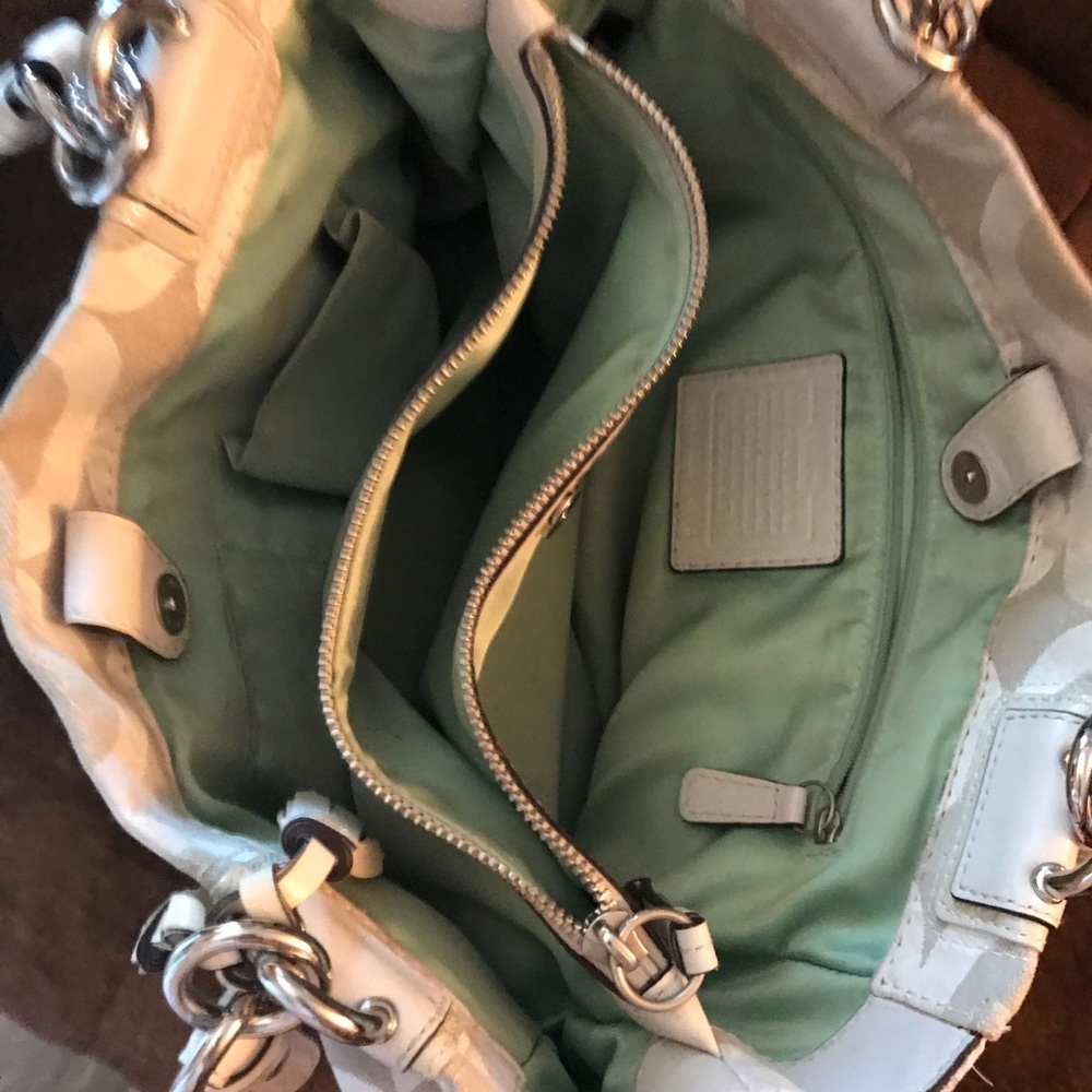 Coach Handbag - Picture 5 of 7